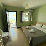 Nissaki Bay
