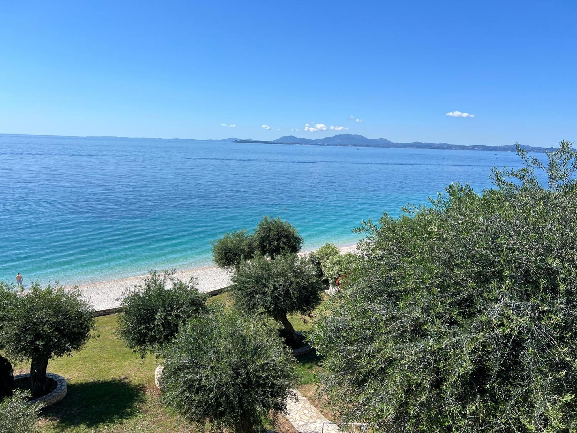 Nissaki Bay * Nisaki (Corfu)